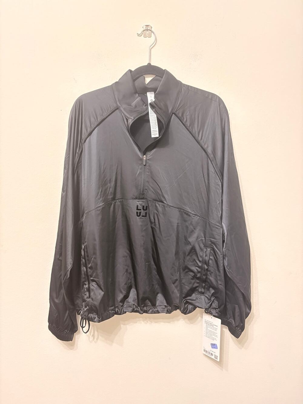 NWT Lululemon Stretch-Satin Flocked Training Jacket Black Sz L $148 MSRP